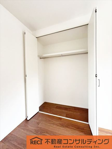 神戸市東灘区渦森台4丁目 新築戸建の収納