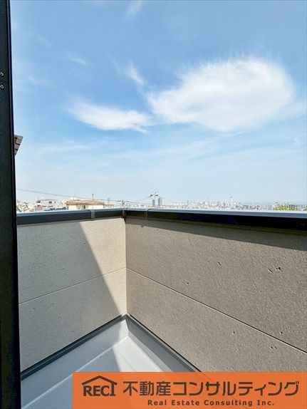 神戸市灘区五毛通２丁目　新築戸建のバルコニー