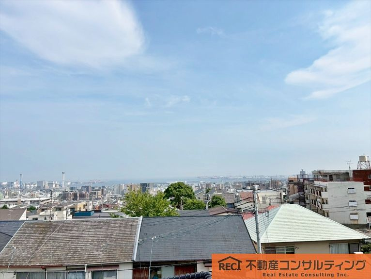 神戸市灘区五毛通２丁目　新築戸建のその他|使い勝手の良いL字キッチン