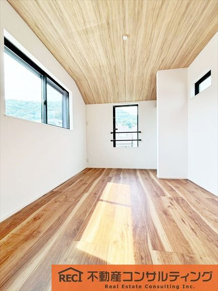 神戸市灘区五毛通２丁目　新築戸建の子供部屋