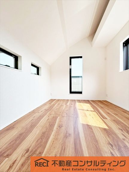 神戸市灘区五毛通２丁目　新築戸建の寝室