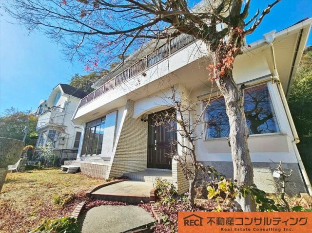 西宮市苦楽園四番町　中古戸建の外観