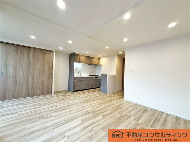 甲子園第6コーポラスの子供部屋|16帖の広々LDK