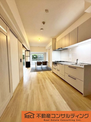 【居間・リビング】 | パレ住吉川 | 阪神住吉駅徒歩5分！