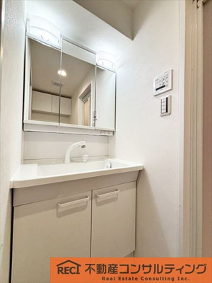 【独立洗面台】 | パレ住吉川 | 住吉小学校まで徒歩3分