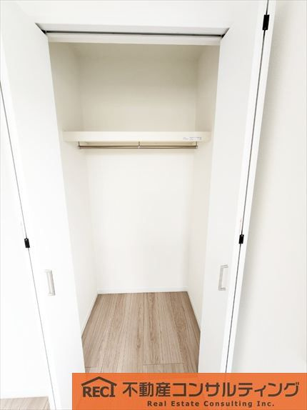 神戸市灘区篠原南町４丁目　新築戸建　A号地の収納