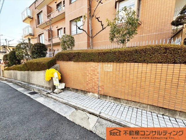 ファミーユ御影西平野の周辺