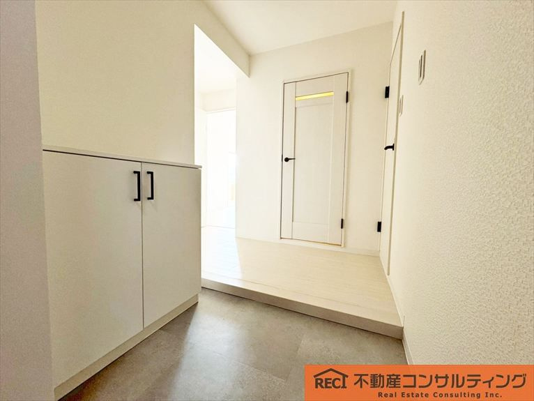 ダイアパレス魚崎の玄関