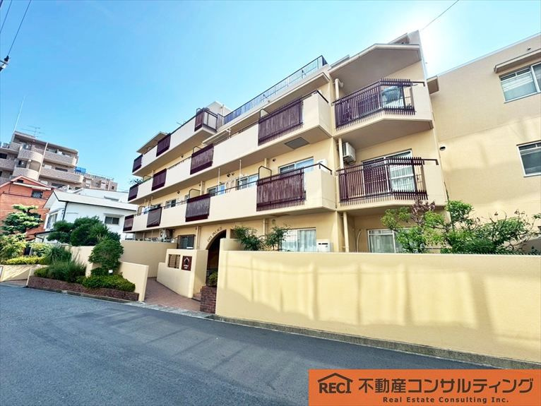 ダイアパレス魚崎の外観