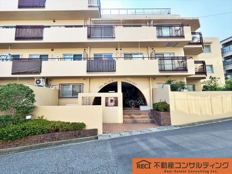 ダイアパレス魚崎の外観