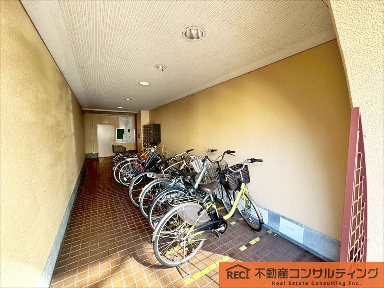 ダイアパレス魚崎の駐輪場