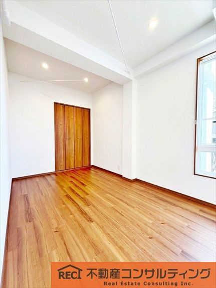 住吉川向コーポラスの寝室