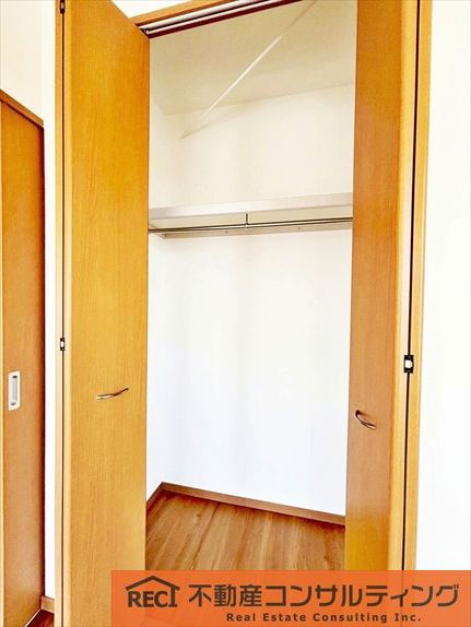 住吉川向コーポラスの収納