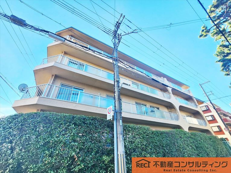 スターハイツ住吉川の外観