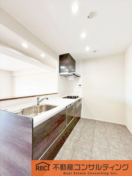 ディアエスタ・ミオ甲子園一番町のキッチン