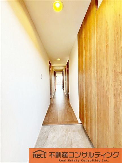 ディアエスタ・ミオ甲子園一番町の玄関