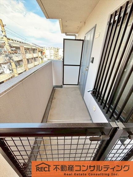 ディアエスタ・ミオ甲子園一番町のバルコニー