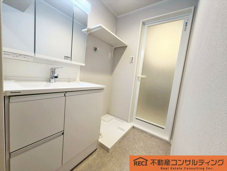 セントラル東灘の独立洗面台