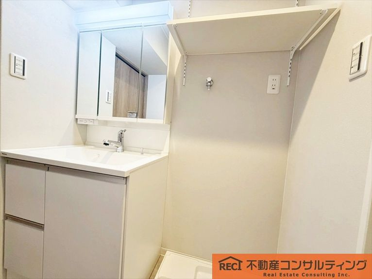 セントラル東灘の独立洗面台