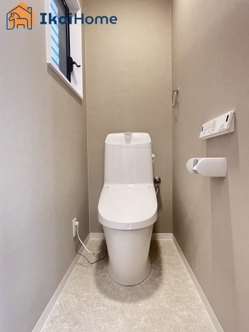 明石市田町2丁目　中古戸建のトイレ|【ホームページに現地動画掲載中】●年中無休：当日予約可●トイレが2か所あるので夜中もや朝も楽ちん。