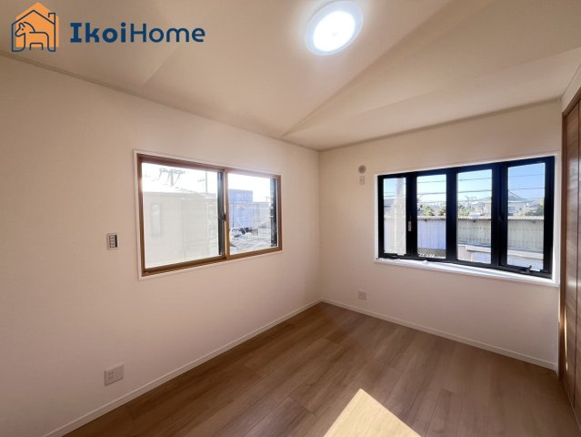 明石市田町2丁目　中古戸建の子供部屋|【ホームページに現地動画掲載中】●年中無休：当日予約可●カーテン・カーテンレールが付いていません。