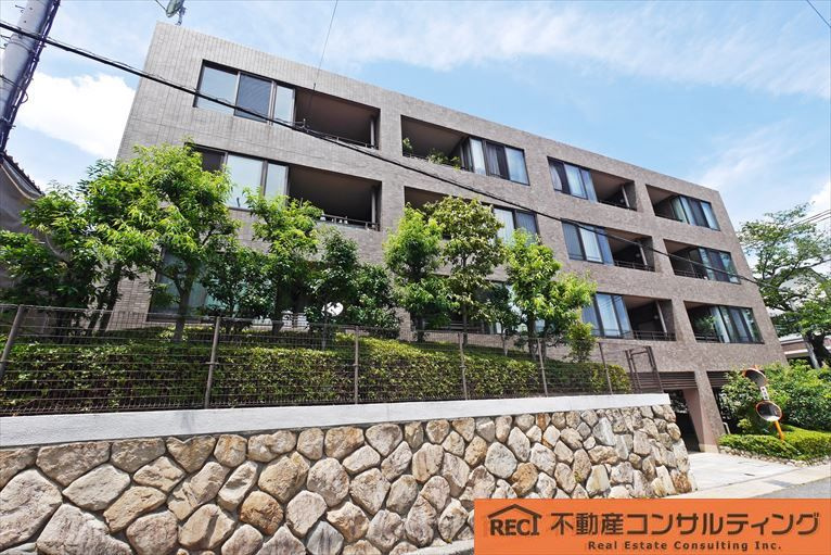 グランステイツ六甲・桜通の外観