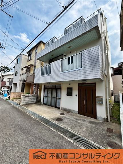西宮市小松東町2丁目　中古戸建