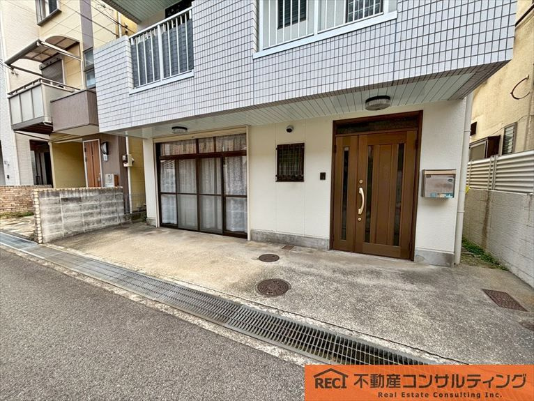 西宮市小松東町2丁目　中古戸建の外観