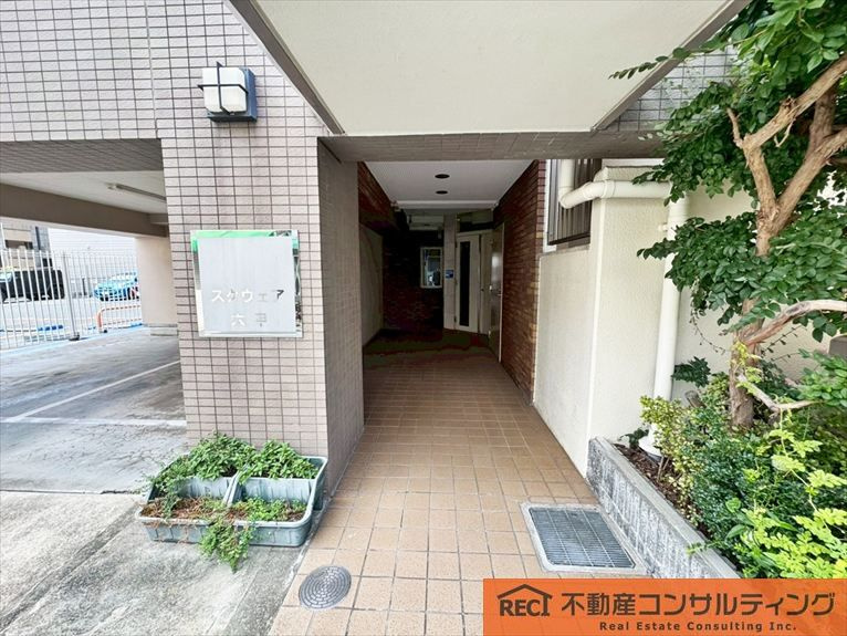 スクウェア六甲のエントランス