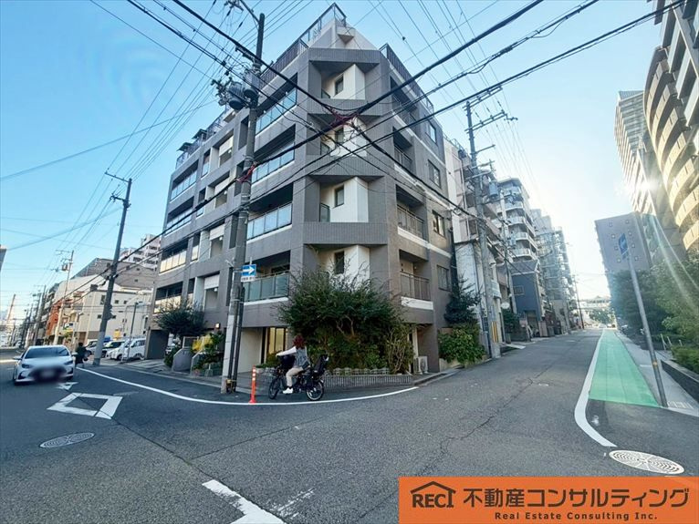 スクウェア六甲の外観