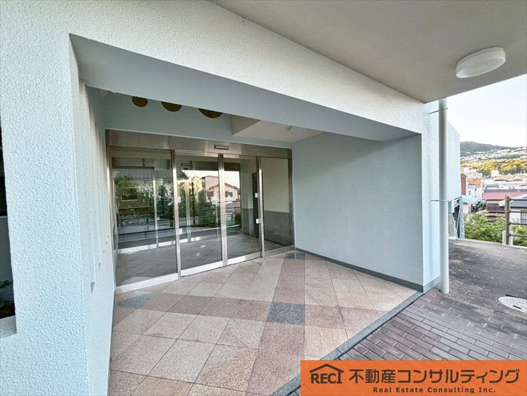 アズシス夙川のエントランス