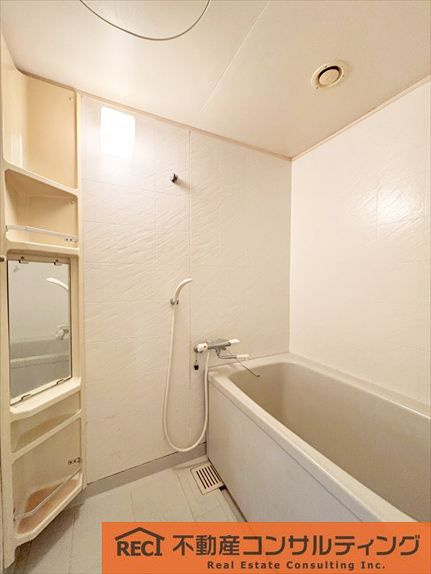 ドルミ灘C棟の浴室