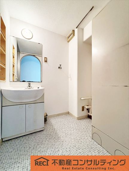 ドルミ灘C棟の独立洗面台