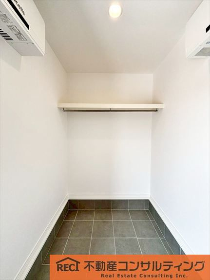 神戸市東灘区渦森台4丁目　新築戸建の収納