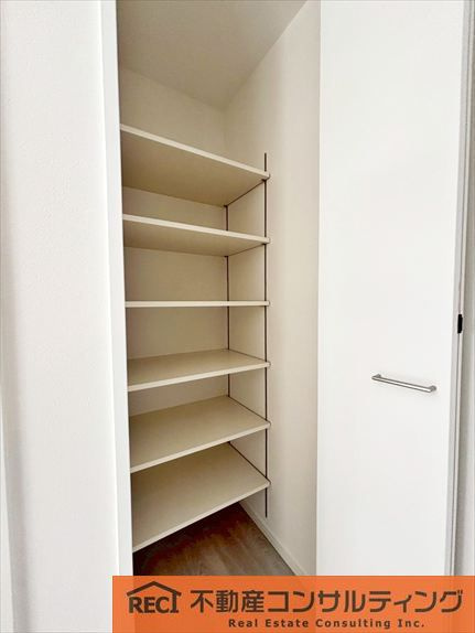 神戸市東灘区渦森台4丁目　新築戸建の収納