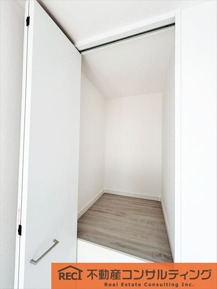 神戸市東灘区渦森台4丁目　新築戸建の収納