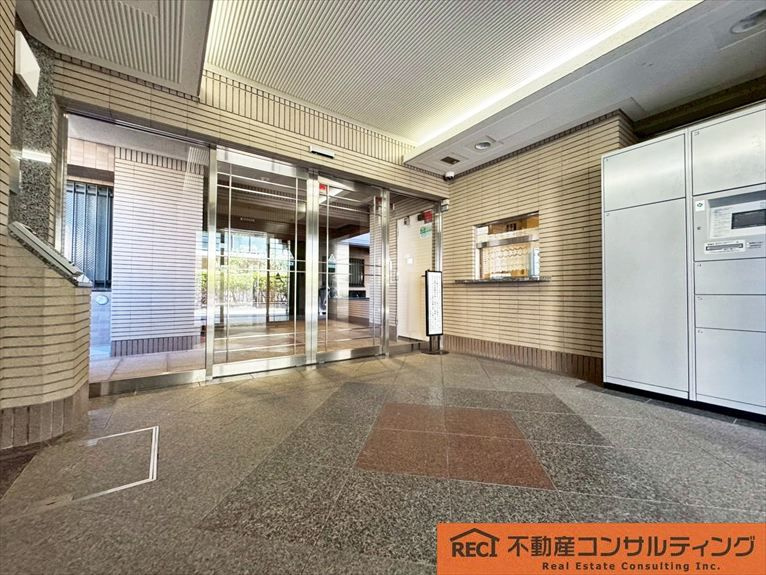 ダイアパレス東灘深江本町のエントランス