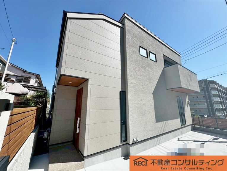 神戸市灘区高尾通1丁目　新築戸建の外観