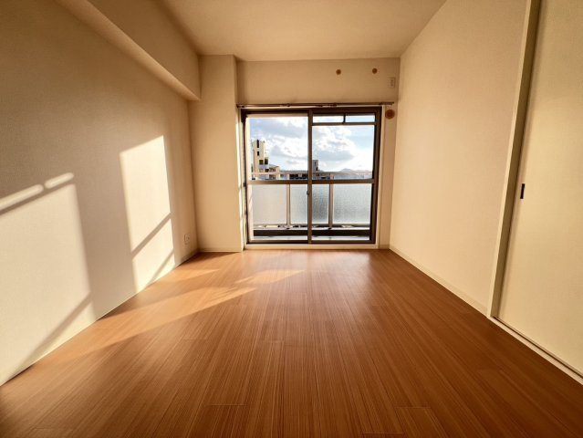 神戸市北区有野中町４丁目のマンションの洋室