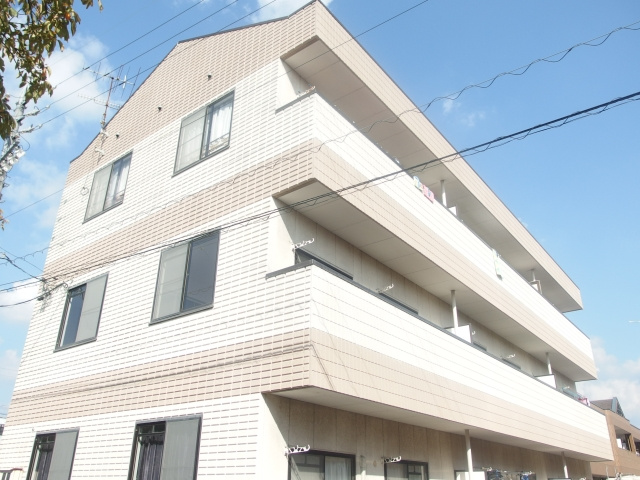 並木ハイツの外観