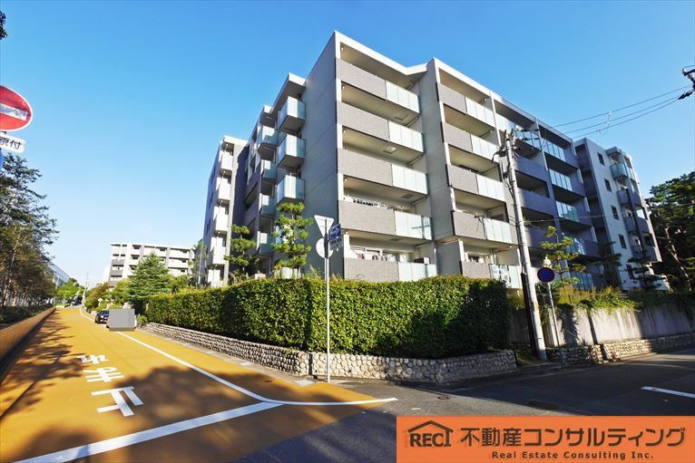 グランベース芦屋川ロジュマン