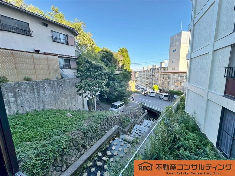 コボリマンション夙川老松台D棟の展望