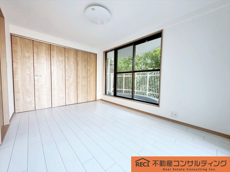 コボリマンション夙川老松台D棟の子供部屋