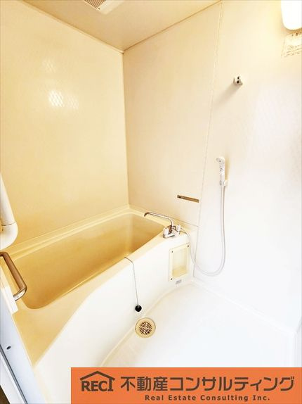 神戸市灘区天城通2丁目　中古戸建の浴室