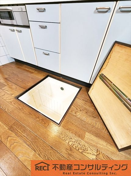 神戸市灘区天城通2丁目　中古戸建の収納