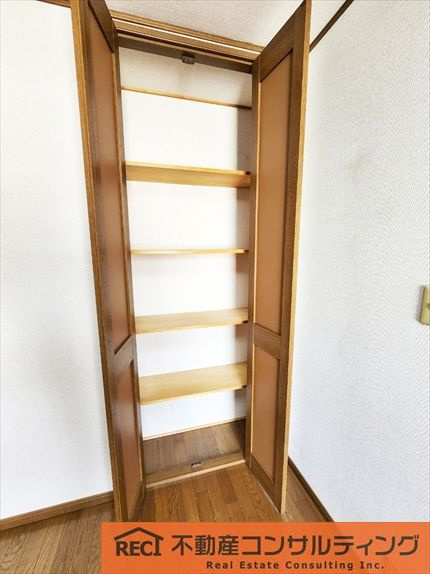 神戸市灘区天城通2丁目　中古戸建の収納