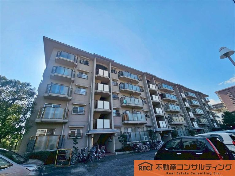 ユニハイム西宮の外観