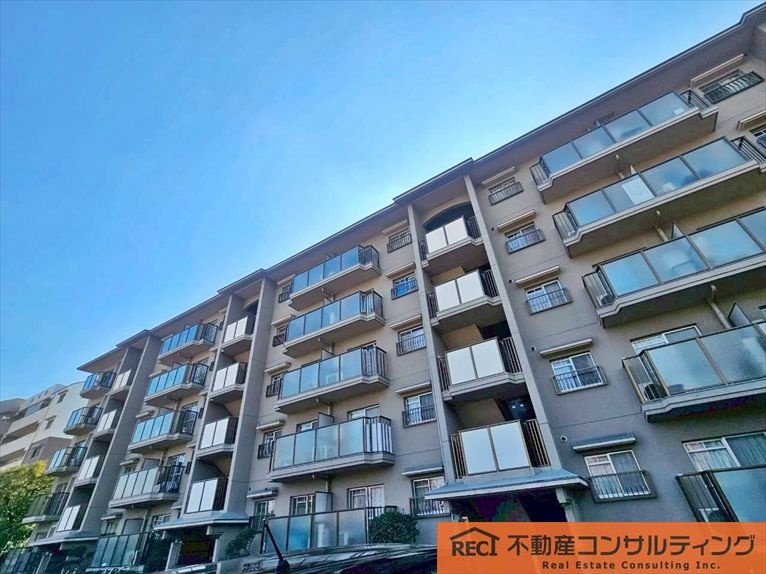 ユニハイム西宮の外観