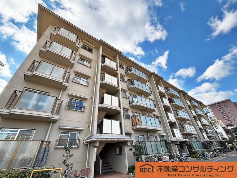 ユニハイム西宮の外観