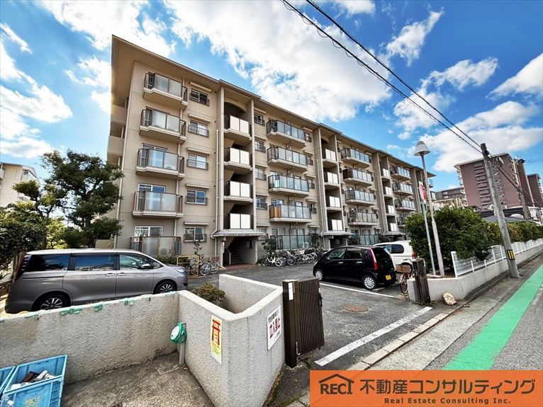 ユニハイム西宮の外観